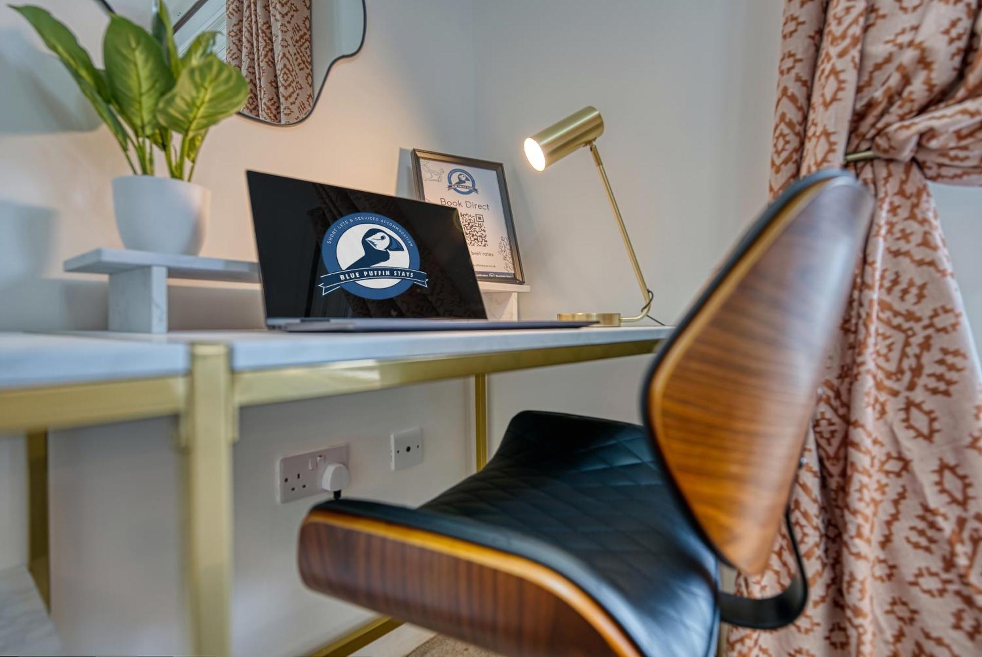 1 Bedroom Ocean Village Luxurious, Stylish & Cosy Apartment, Central Location In Southampton, Sleeps 4 - Summer Special Offer! - By Blue Puffin Stays Eksteriør bilde